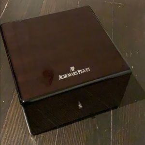 Audemaris Piguet wood watch box